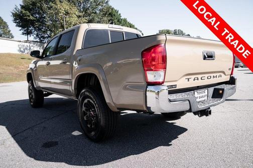 2017 Toyota Tacoma SR5