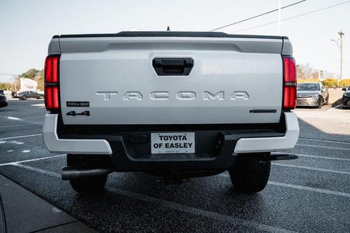 2025 Toyota Tacoma Hybrid TRD Sport