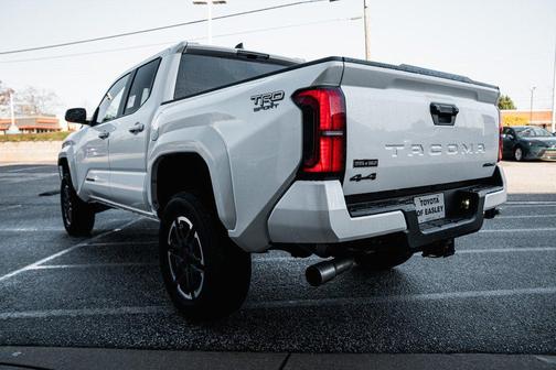 2025 Toyota Tacoma Hybrid TRD Sport