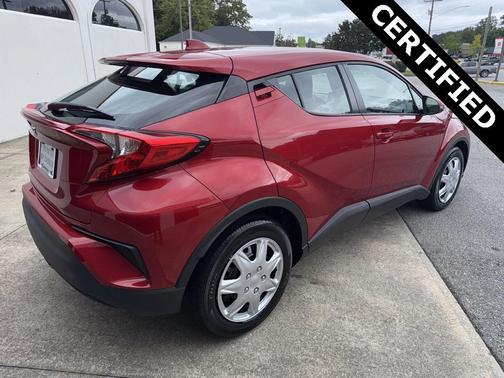 2020 Toyota C-HR LE