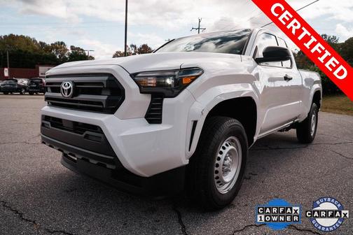 2025 Toyota Tacoma SR