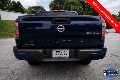 2022 Nissan Frontier SV