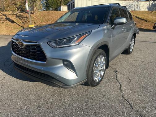 2023 Toyota Highlander Limited