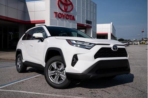 2025 Toyota RAV4 Hybrid XLE