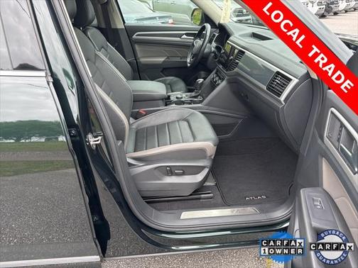 2022 Volkswagen Atlas 3.6L SEL Premium