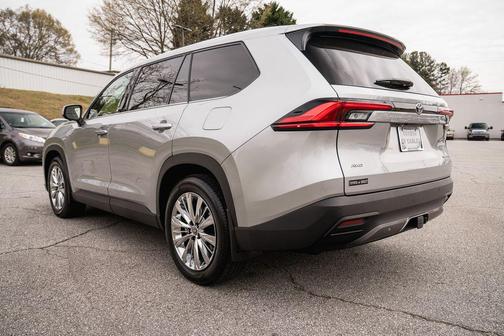 2024 Toyota Grand Highlander Platinum