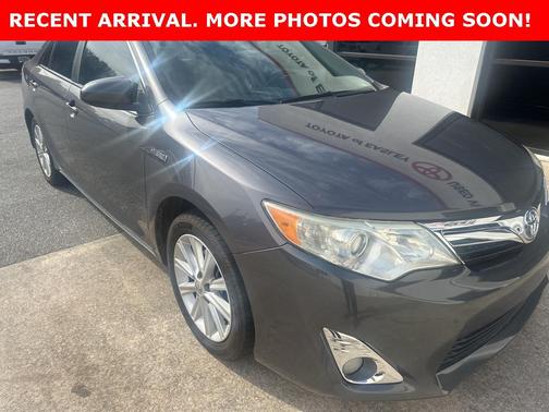 2013 Toyota Camry Hybrid XLE