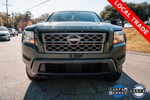 2023 Nissan Frontier SV