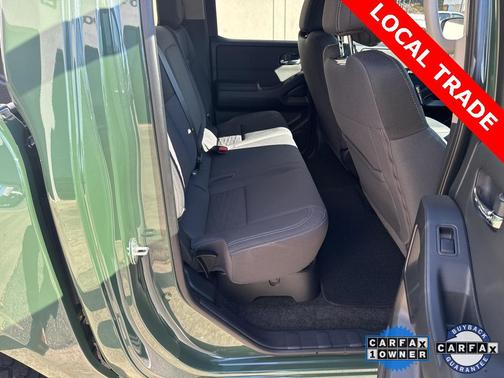 2023 Nissan Frontier SV