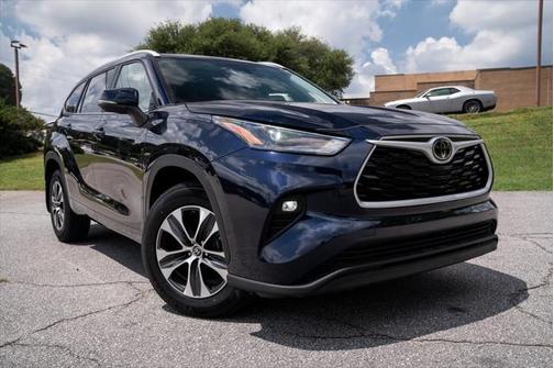 2024 Toyota Highlander XLE