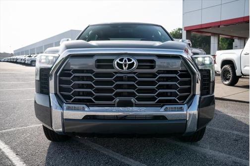 2025 Toyota Tundra Hybrid 1794 Edition