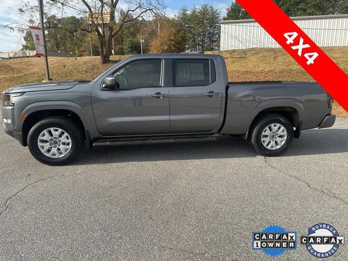 2024 Nissan Frontier SV