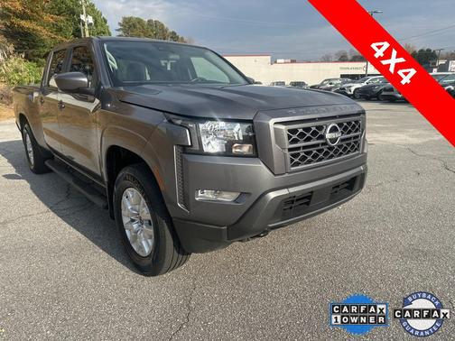 2024 Nissan Frontier SV