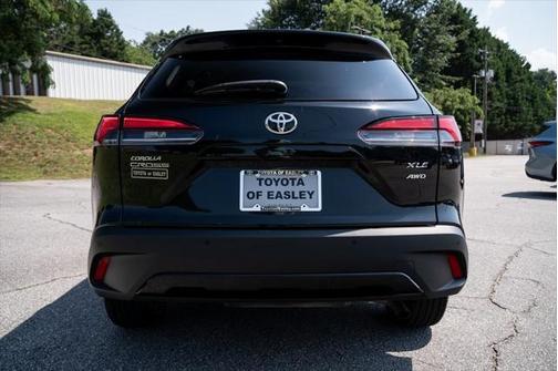2024 Toyota Corolla Cross XLE