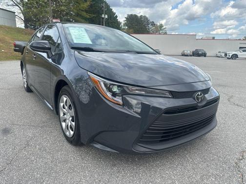 Underground 2025 Toyota Corolla LE