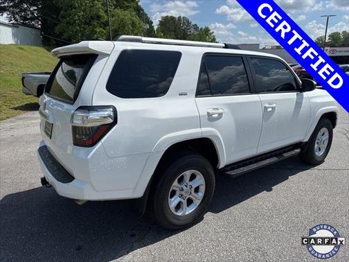 2022 Toyota 4Runner SR5