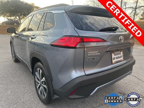 2023 Toyota Corolla Cross XLE