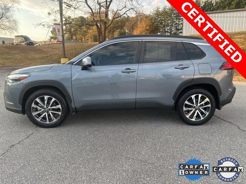 2023 Toyota Corolla Cross XLE