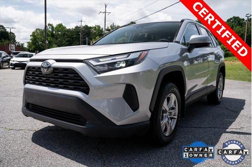 2022 Toyota RAV4 XLE