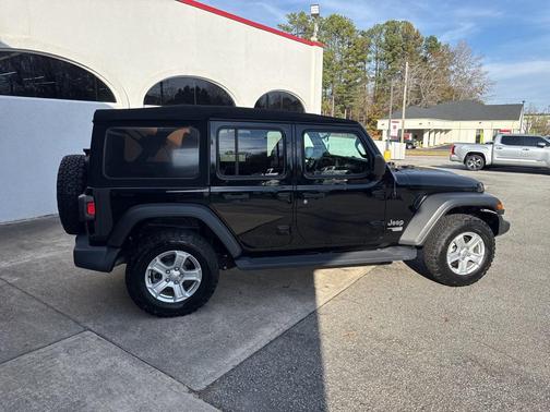2020 Jeep Wrangler Unlimited Sport