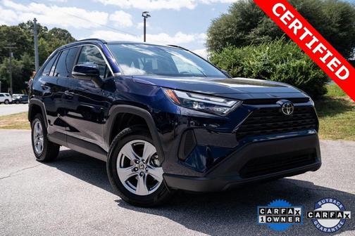 2022 Toyota RAV4 XLE