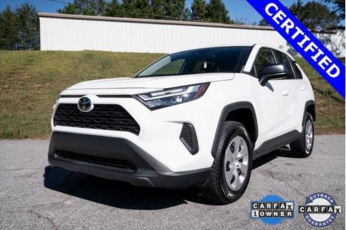 2023 Toyota RAV4 LE