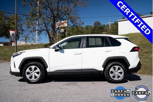 2023 Toyota RAV4 LE