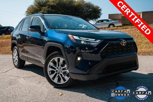 2025 Toyota RAV4 XLE Premium