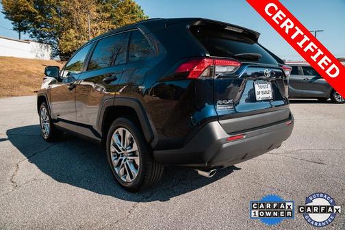 2025 Toyota RAV4 XLE Premium