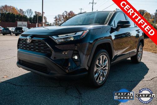 2025 Toyota RAV4 XLE Premium