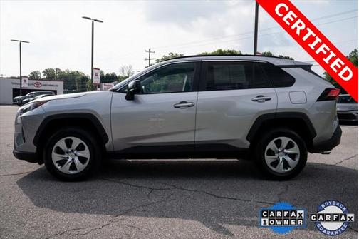 2020 Toyota RAV4 LE