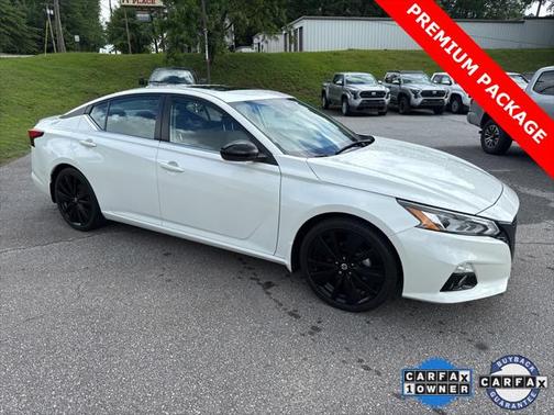 2022 Nissan Altima SR FWD