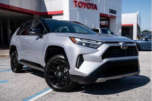 2025 Toyota RAV4 Hybrid SE