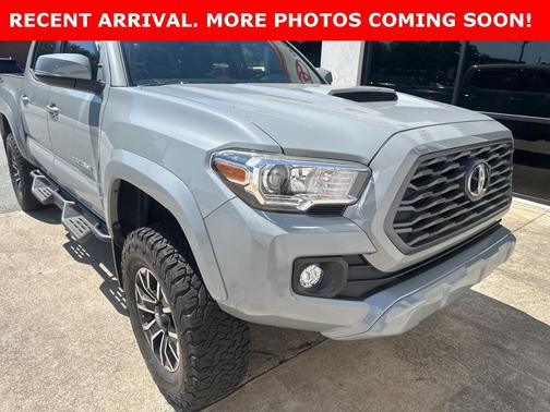 2020 Toyota Tacoma TRD Sport