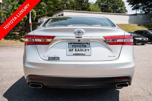 Classic Silver Metallic 2014 Toyota Avalon XLE