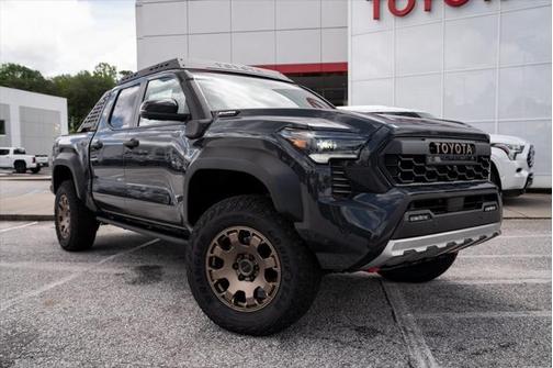 2025 Toyota Tacoma Hybrid Trailhunter