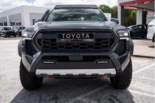 2025 Toyota Tacoma Hybrid Trailhunter