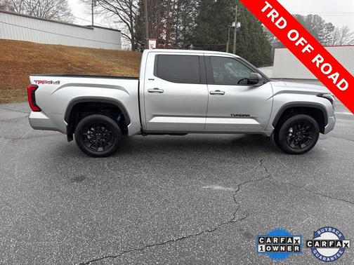 2023 Toyota Tundra SR5