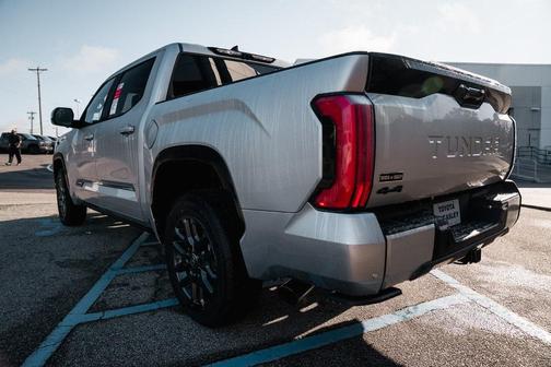 2026 Toyota Tundra Hybrid Platinum