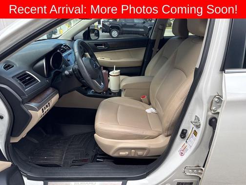Crystal White Pearl 2018 Subaru Outback 3.6R Limited
