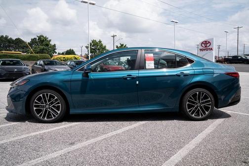 2025 Toyota Camry XLE