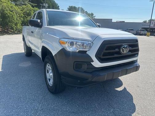 2022 Toyota Tacoma SR