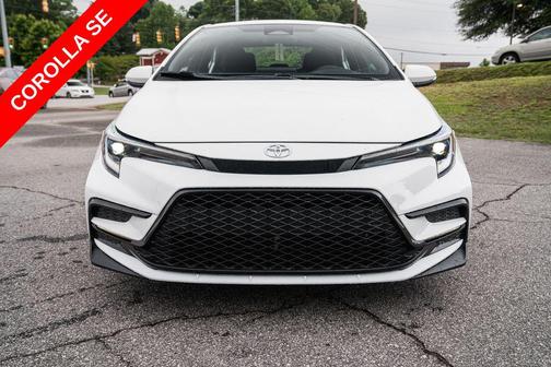 Ice Cap 2025 Toyota Corolla SE