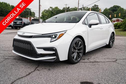 Ice Cap 2025 Toyota Corolla SE
