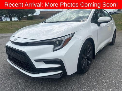 Ice Cap 2025 Toyota Corolla SE