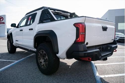 2025 Toyota Tacoma Hybrid Trailhunter