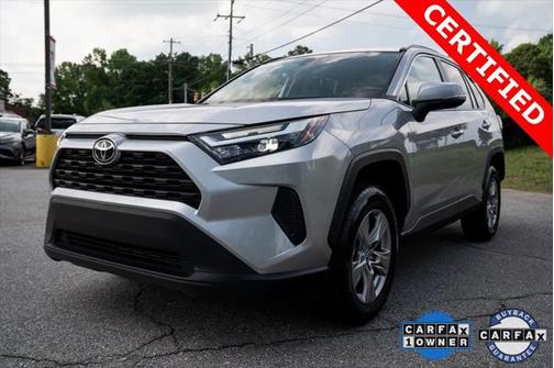 2023 Toyota RAV4 XLE