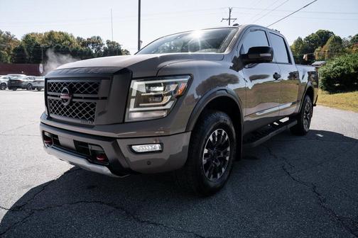 2021 Nissan Titan PRO-4X