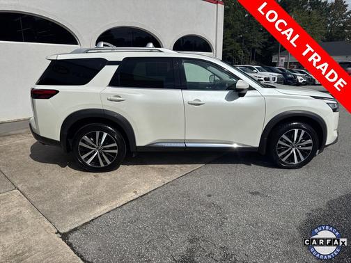2024 Nissan Pathfinder Platinum 4WD