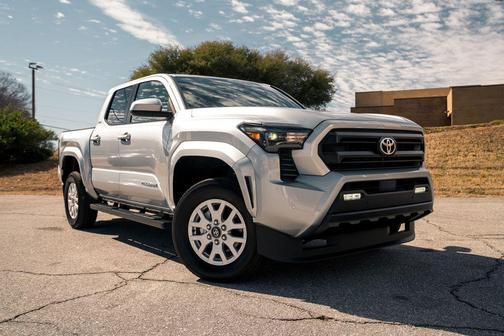 2024 Toyota Tacoma SR5